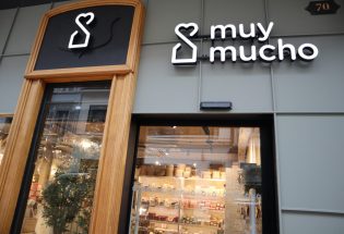 Muy Mucho